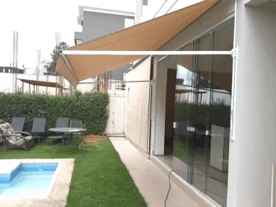 TOLDO RETO COM BRAÇO EM INDAIATUBA